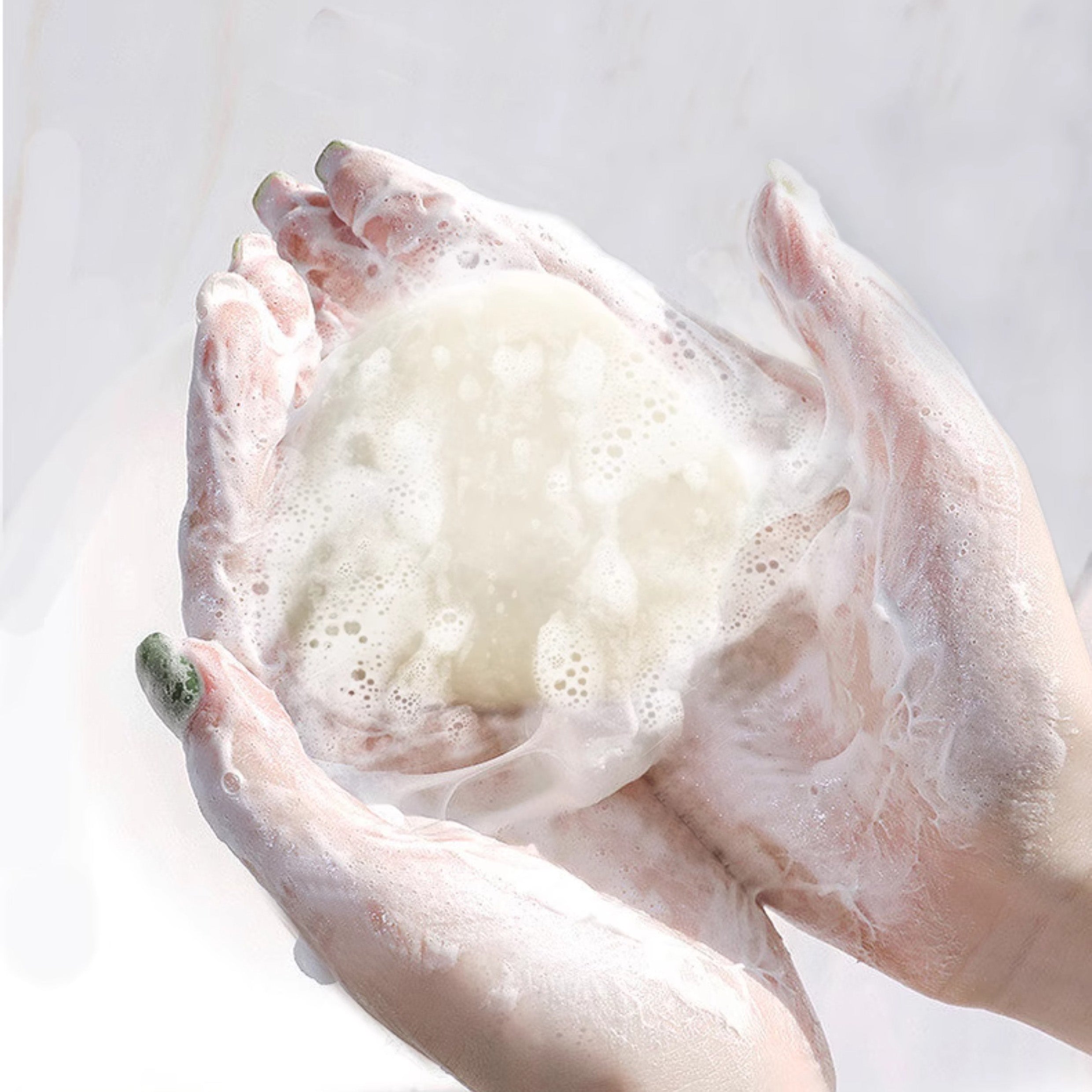 Seven Whitening Herbs Tilia Snow Honey Soap
